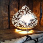 Egyptisk handgjord lampa